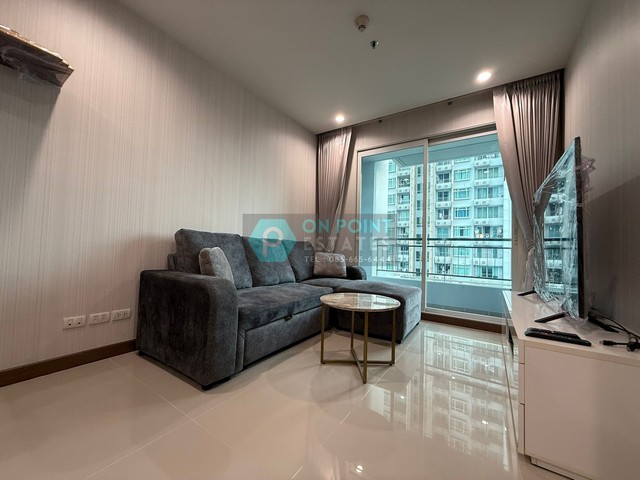 Circle Condominium (Agent Post)                        1 Bedroom 1 Bathroom for Rent ** RENTAL PRICE : 21,000 Baht / month (1 Year Contract) **Listing ID : A2768Location : Petchaburi soi 36Room Type : 1 Bedroom 1 BathroomRoom Size : 48 Sq.m.Function :- Fully Furnished- Gym / Swimming pool / Sauna- Near BTS Nana, MRT Petchaburi, Airportlink Makkasanเซอร์เคิล คอนโดมิเนียม ให้เช่า 1 ห้องนอน 1 ห้องน้ำ ** ราคาเช่า : 21,000 บาท ต่อเดือน (สัญญา 1 ปี) **Listing ID : A2768พื้นที่ : เพชรบุรี 36ประเภท : 1 ห้องนอน 1 ห้องน้ำขนาด : 48 ตารางเมตรFunction :- ตกแต่งพร้อมอาศัย ฯ- ส่วนกลางประกอบด้วย ฟิตเนส / สระว่ายน้ำ / ซาวน่า ฯ- อยู่ใกล้ BTS น�