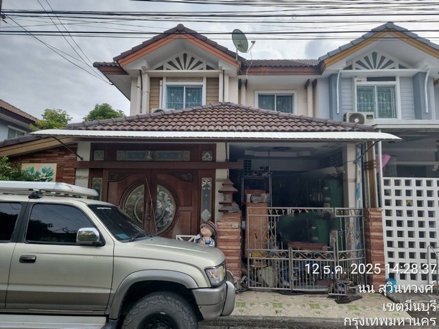   ขาย บ้านเดี่ยว/ทาวน์เฮ้าส์/คอนโด โครงการ ทาวน์โฮม พฤกษาวิลล์ มีนบุรี-สุขาภิบาล 2 มีนบุรี กรุงเทพ  ถนน สามวา แขวงมีนบุรี เขตมีนบุรี กรุงเทพมหานคร  ราคา    2,800,000   บาท  (ราคาต่อรองได้)  รายละเอียดทรัพย์ -  เนื้อที่ 25.4 ตร.ว  พื้นที่ใช้สอย 150.00 ตรม. - 3 ห้องนอน 2 ห้องน้ำ 1 ห้องครัว จอดรถ 1 คัน -  1 ที่จอดรถ  -  บ้านหันไปทางทิศ เหนือ  พิกัดทรัพย์ : https://maps.app.goo.gl/SZ63yy4uVBQ6zXQPA  สถานที่ใกล้เคียง  - แฟชั่นไอส์แ