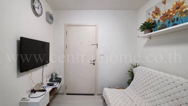 รหัสทรัพย์ N1189ให้เช่า คอนโด แอสปาย ลาดพร้าว 113 28.72 ตรม. 1 ห้องนอน วิวสวย ไม่มีตึกบัง&nbsp; ทำเลดี ราคาถูกที่ตั้ง : ถนนลาดพร้าว แขวงคลองจั่น เขตบางกะปิ กรุงเทพมหานคร 10240รายละเอียดทรัพย์- พัฒนาโครงการโดย บริษัท เอพี (ไทยแลนด์) จำกัด (มหาชน)- คอนโด Low Rise 8 ชั้น 1 อาคาร อยู่ชั้นที่ 6 เนื้อที่ 28.72 ตารางเมตร- 1 ห้องนอน, 1 ห้องน้ำ, 1 ห้องนั่งเล่น, 1 โซนครัว พร้อมเคาท์เตอร์ครัว, 1 ที่จอดรถ, มีระเบี�