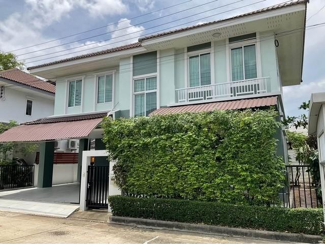 ขายบ้านเดี่ยว 2 ชั้น หมู่บ้านกรองทอง ทรอปิคอล เฉลิมพระเกียรติ ร.9 หมู่บ้านอยู่ติดถนนใหญ่ ใกล้สวนหลวงร.9