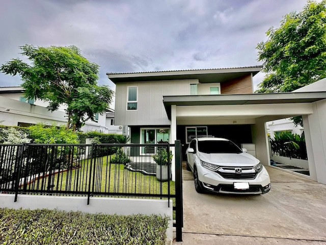 บ้าน BH4199 ให้เช่าบ้านเดี่ยว 2 ชั้น มัณฑนา รามอินทรา-จตุโชติ ใกล้ทางด่วนจตุโชติ บ้านพร้อมอยู่ Pet Friendly 62 ตร.วา จำนวนชั้น 2 3 ห้องนอน