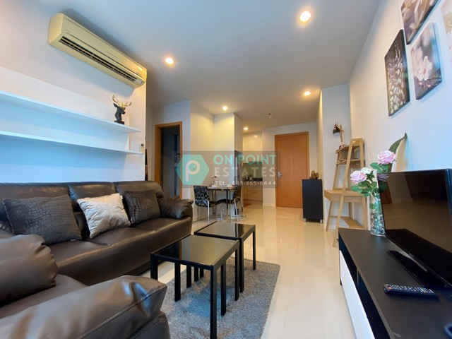 Circle Condominium (Agent Post)                        1 Bedroom 1 Bathroom for Rent ** RENTAL PRICE : 22,000 Baht / month (1 Year Contract) **Listing ID : A2172Location : Petchaburi soi 36Room Type : 1 Bedroom 1 BathroomRoom Size : 45 Sq.m.Function :- Fully Furnished- Gym / Swimming pool / Sauna- Near BTS Nana, MRT Petchaburi, Airportlink Makkasanเซอร์เคิล คอนโดมิเนียม ให้เช่า 1 ห้องนอน 1 ห้องน้ำ ** ราคาเช่า : 22,000 บาท ต่อเดือน (สัญญา 1 ปี) **Listing ID : A2172พื้นที่ : เพชรบุรี 36ประเภท : 1 ห้องนอน 1 ห้องน้ำขนาด : 45 ตารางเมตรFunction :- ตกแต่งพร้อมอาศัย ฯ- ส่วนกลางประกอบด้วย ฟิตเนส / สระว่ายน้ำ / ซาวน่า ฯ- อยู่ใกล้ BTS น�