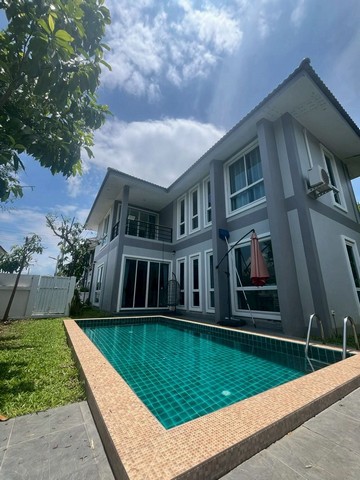 บ้านเดี่ยวหลังใหญ่ 2 ชั้น พร้อมอยู่ บรรยากาศส่วนตัว ป่าแดด