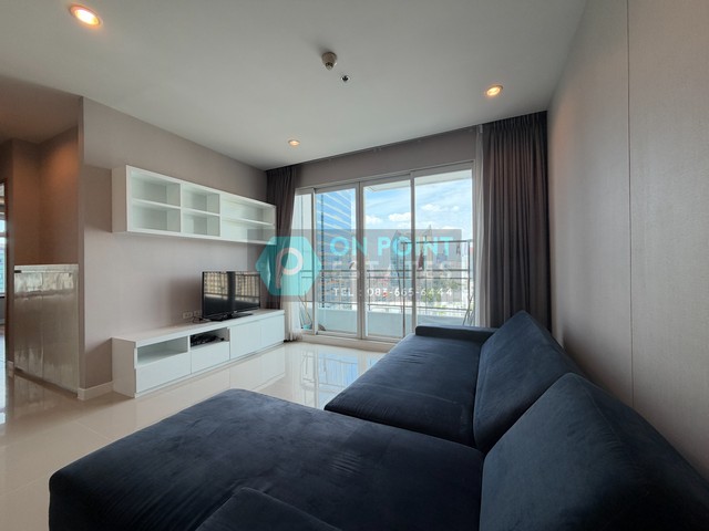 Circle Condominium (Agent Post)                        2 Bedrooms 2 Bathrooms for Rent and Sale** RENTAL PRICE : 42,000 Baht / month (1 Year Contract ) **Listing ID : A1097Location : Phetchaburi 36 Alley Room Type : 2 Bedrooms 2 BathroomsRoom Size : 75 Sq.m.Function :- Fully Furnished- Gym / Swimming pool / Sauna - Near BTS Nana, MRT Petchaburi, Airportlink Makkasanเซอร์เคิล คอนโดมิเนียมขายและให้เช่า 2 ห้องนอน 2 ห้องน้ำ** ราคาเช่า : 42,000 บาท ต่อเดือน (สัญญา 1 ปี) **Listing ID : A1097พื้นที่ : เพชรบุรี 36ประเภท : 2 ห้องนอน 2 ห้องน้ำขนาด : 75 ตารางเมตรFunction :- ตกแต่งพร้อมอาศัย ฯ- ส่วนกลางประกอบด้วย ฟิตเนส / สระว่ายน้ำ / ซาวน่า ฯ-