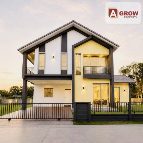 โครงการ เดอะคริสตัล บาย เพชรรัตน์ (Vaxjo) ซอยศาลาแดง-บ้านช่น บ้านสวยใหม่เอี่ยม ทำเลดี พื้นที่เยอะ พร้อมอยู่ที่ตั้ง : ซอยศาลาแดง-บ้านช่น ถนนสุขุมวิท ตำบลตะพง อำเภอเมืองระยอง จังหวัดระยองรหัสทรัพย์ : AGH00579ราคาขาย : 4,890,000 บาทรายละเอียดทรัพย์ :- บ้านเดี่ยว 2 ชั้น- ขนาดที่ดิน 60 ตร.ว.- พื้นที่ใช้สอย 190 ตร.ม.- 4 ห้องนอน - 4 ห้องน้ำ - 1 ห้องครัว - 1 ห้องนั่งเล่น - 1 ห้องเก็บของ - 2 ที่จอดรถจุดเด่น 