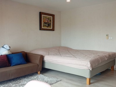ขายคอนโด Plum Condo Central Station Phase 1 บางใหญ่ ใกล้ Central Westgate และ MRT สามแยกบางใหญ่ ชั้น 15 .TPI-3257.คอนโดพร้อมอยู่ ทำเลบางใหญ่ โครงการ Plum Condo Central Station Phase 1 ห้องชั้น 15 พื้นที่ 23.94 ตร.ม. ระเบียงทิศตะวันออก รับแสงเช้า พร้อมเฟอร์นิเจอร์และเครื่องใช้ไฟฟ้า เหมาะทั้งอยู่อาศัยและลงทุนปล่อยเช่า ใกล้ห้างสรรพสินค้าและรถไฟฟ้า เดินทางสะดวก.ที่ตั้ง : ตำบลเสาธงหิน อำเภอบางใหญ่ จังหวัดนนทบุรีGoogle Maps : https://maps.app.goo.gl/zTQbxSPU