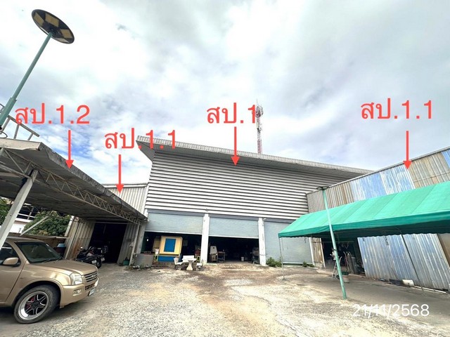   ขาย บ้านเดี่ยว/ทาวน์เฮ้าส์/คอนโด โรงงาน สมุทรปราการ  ซอย เดชมิตร ถนน แพรกษา ตำบล แพรกษา อำเภอ เมืองสมุทรปราการ จังหวัด สมุทรปราการ  ราคา    16,806,000   บาท  (ราคาต่อรองได้)  รายละเอียดทรัพย์ -  เนื้อที่ 1-0-0.00 ไร่ พื้นที่ใช้สอย 764.50 ตร.ม -  บ้านหันไปทางทิศ ออก  พิกัดทรัพย์ : https://maps.app.goo.gl/SjMkVGpLNGGRSS4AA  สถานที่ใกล้เคียง   -ตลาดสดนิคมบางปู -แม็คโคร ชิโนพาร์ค แพรกษา -โรงเรียนปทุมคงคา สมุทรปราการ -ตลา