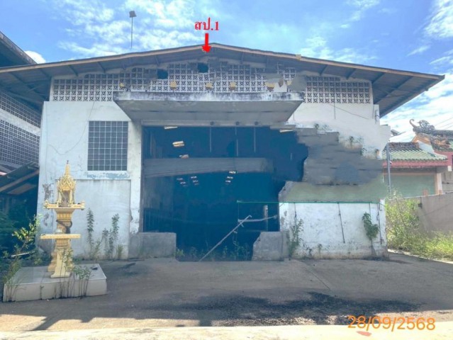 ขาย บ้านเดี่ยว/ทาวน์เฮ้าส์/คอนโด โรงงาน สมุทรปราการ  ถนน สุขุมวิท ตำบล เทพารักษ์ อำเภอ เมืองสมุทรปราการ จังหวัด สมุทรปราการ  ราคาโปรโมชั่น  60,375,000    บาท    ลดจาก   75,813,000    บาท ราคาโปรโมชั่นตั้งแต่วันที่ 1 กรกฎาคม 2569 – 30 กันยายน 2569  รายละเอียดทรัพย์ -  เนื้อที่ 371.80 ตร.ว  พิกัดทรัพย์ : https://maps.app.goo.gl/mZSpjb4LV7ExHNeV8  สถานที่ใกล้เคียง   -btsสำโรง -อิมพีเรียลเวิลด์ สำโรง -บิ๊กซี สำโรง 2 -โรงพยาบาล เมืองสมุ�