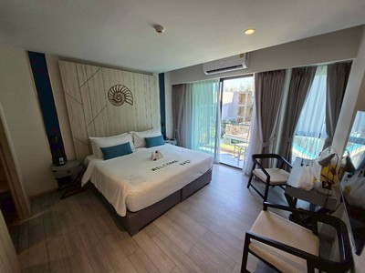 ขายคอนโด Carapace Hua Hin – Khao Tao วิวพักผ่อน พร้อมลงทุน ปล่อยเช่า สิทธิพิเศษคุ้ม .TPI-3275.โครงการ Carapace Hua Hin – Khao Taoที่ตั้ง : ตำบลหนองแก อำเภอหัวหิน จังหวัดประจวบคีรีขันธ์Google Maps : https://maps.app.goo.gl/99M3o4eK1U8fNJd27?g_st=ic.คอนโดตากอากาศติดโซนเขาเต่า บรรยากาศเงียบสงบ ใกล้ทะเล เหมาะสำหรับทั้งซื้ออยู่อาศัย พักผ่อนในวันหยุด หรือซื้อเพื่อการลงทุนปล่อยเช่า สร้างผลตอบแทน Yield ประมาณ 5% ต่อปี.รายละเอียดห้อง✅️ ขนาด 28.15 �