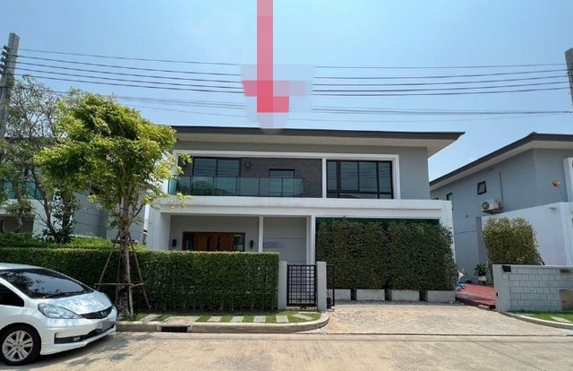 ขาย บ้านเดี่ยว โครงการเดอะซิตี้ รามอินทรา 2 กรุงเทพมหานคร   ถนนจตุโชติ แขวงออเงิน เขตสายไหม กรุงเทพมหานคร  ราคา 10,230,000 บาท    รายละเอียดทรัพย์ -  เนื้อที่ 62.60 ตร.ว พื้นที่ใช้สอย 225 ตารางเมตร -  4 ห้องนอน 4 ห้องน้ำ  -  2 ที่จอดรถ  -  บ้านหันไปทางทิศ  พิกัดทรัพย์  :  https://maps.app.goo.gl/q8xYQPZNajozzDvt8  สถานที่ใกล้เคียง   - ตลาดมารวย หทัยราษฏร์ 54 - สายไหม อเวนิว - โฮมโปร & เมกาโฮม ลำลูกกา - บิ๊กซี ลำลูกกา 2 (คลอง4)  �