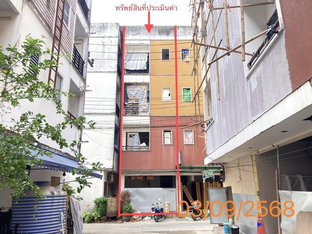 ขายอาคารพาณิชย์ภูเก็ต 4 ชั้น โครงการ ทรัพย์แสนล้าน 1    ซอย ภายในโครงการ ถนนราชปาทานุสรณ์ ตำบลป่าตอง อำเภอกะทู้ จังหวัดภูเก็ต  ราคาโปรโมชั่น  4,936,000  บาท    ลดจาก  6,400,000  บาท ราคาโปรโมชั่นตั้งแต่วันที่ 1 กรกฎาคม 2569 – 30 กันยายน 2569  รายละเอียดทรัพย์ -  เนื้อที่ 13.10 ตร.ว.  พื้นที่ใช้สอย 192.00 ตร.ม. -  6 ห้องนอน 7 ห้องน้ำ   -  1 ที่จอดรถ  -  บ้านหันไปทางทิศ เหนือ  พิกัดทรัพย์ :  https://maps.app.goo.gl/NrMZruKTCboPDgyj6  สถานที่ใ