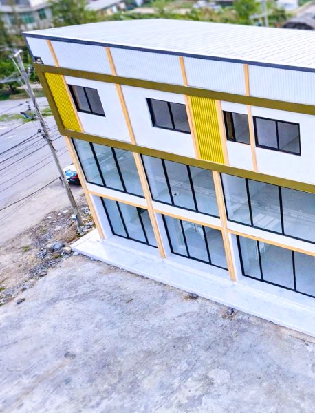 โคตรใหญ่ กว้าง อาคารพาณิชย์ให้เช่า 3 ชั้น เปิดซิง!นิคมปิ่นทอง3 3.4กม. โรบินสัน บ่อวิน 4กม.วัดบ่อวิน 2.4กม.28ตรว. 238ตรม. 16,998 B-M 3นอน 3น้ำ ตั้งอยู่หน้าหมู่บ้านใหญ่ Pinthong3 Industrial 3.4km Robinson Bowin 4km.Huge and wide 3-story commercial building for rent brand new! WatBowin 2.4km 28 sq.wa. 238sq.m. 16,998B-M. 3beds 3baths. Located in front of a large housing estate.นิคมอุตสาหกรรมปิ่นทอง 3 ตำบล บ่อวิน อำเภอศรีราชา ชลบุรี 20230VDO 1minshttps://youtube.com/shorts/vsrWtDkxvYkโคตรใหญ่ กว้าง 5เมตรเปิดสำนักงานหรือใช้เป็นที่อยู่อาศัยทำธุรก�