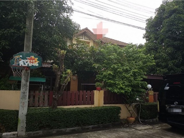 ขาย บ้านเดี่ยว โครงการมายเพลส วัชรพล กรุงเทพมหานคร   ถนนเพิ่มสิน แขวงออเงิน เขตสายไหม กรุงเทพมหานคร  ราคา 4,930,000 บาท    รายละเอียดทรัพย์ -  เนื้อที่ 78.20 ตร.ว พื้นที่ใช้สอย 210 ตารางเมตร -  3 ห้องนอน 3 ห้องน้ำ  -  2 ที่จอดรถ  -  บ้านหันไปทางทิศ  พิกัดทรัพย์  :    https://maps.app.goo.gl/RTsMC7kmYSGWtf1V6  สถานที่ใกล้เคียง   - เพลินนารี่มอลล์ - ตลาดนัดเลียบด่วน รามอินทรา - โรงพยาบาลสินแพทย์ รามอินทรา - โลตัส สุขาภิบา�