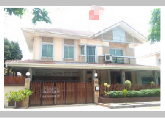 ขาย บ้านเดี่ยว โครงการแลนซีโอ วงแหวน-รามอินทรา กรุงเทพมหานคร        ถนนเลียบคลองสอง แขวงบางชัน เขตคลองสามวา กรุงเทพมหานคร  ราคา 6,610,000 บาท    รายละเอียดทรัพย์ -  เนื้อที่ 62 ตร.ว  พื้นที่ใช้สอย 313.89 ตารางเมตร -  3 ห้องนอน 3 ห้องน้ำ  -  2 ที่จอดรถ  -  บ้านหันไปทางทิศ  พิกัดทรัพย์  :    https://maps.app.goo.gl/arJHUfd9EuAhEbqs7  สถานที่ใกล้เคียง   - แฟชั่นไอซ์แลนด์  - เซ็นทรัล รามอินทรา - คริสตัล พาร์ค - ตลาดหทัยมิตร  รหัส�