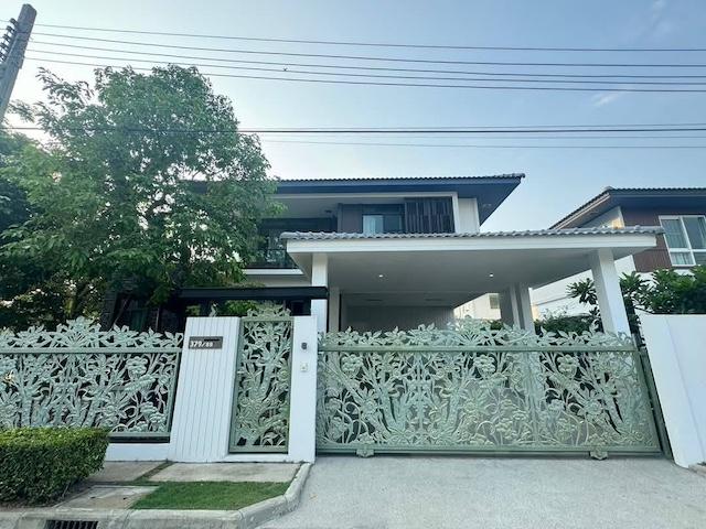 ให้เช่าบ้านเดี่ยว2ชั้นหมู่บ้านมัณฑนาวงแหวนกัลปพฤกษ์ หัวมุม พร้อมเฟอร์นิเจอร์ ใกล้ The Mall บางแคราคาเช่า 62,000 บาท / เดือนที่ตั้ง ถนนกาญจนาภิเษก ตำบลบางแค อำเภอบางแค กรุงเทพมหานครติดต่อ : คุณภัสพงณ์ 0634098164Line : deedee23https://www.facebook.com/profile.php?id=61581484955548เนื้อที่ 74 ตารางวา จำนวน 2 ชั้น 4 ห้องนอน 3 ห้องน้ำ 1 ห้องครัว จอดรถ 4 คัน ( มีหลังคา )พร้อมลานซักล้างและหลังคาที่จอดรถ เฟอร์นิเจอร์และเครื่องใช้ไ