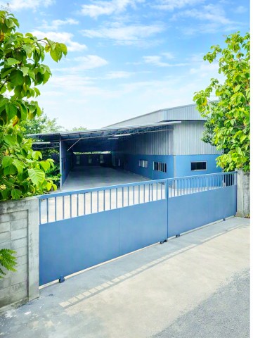 โกดังให้เช่า 1,800 ตร.ม. PTT Station หนองไผ่แก้ว 2.7 กม.2ไร่ หรือ 800ตร.ว. ให้เช่า 214,999 บาท-เดือน   วัดป่ายุบบุญญาราม 900 ม พื้นที่สีเหลืองเหมาะสำหรับโรงงานผลิต คลังสินค้า และศูนย์กระจายสินค้า พร้อมหม้อแปลงไฟฟ้า 250 KVA เอกสารครบ พร้อมขอใบอนุญาตประกอบกิจการโรงงานได้ ทำเลยุทธศาสตร์ของชลบุรี PTT Station NongPhaiKaeo 2.7km. Warehouse for rent  1800sq.m. 2Rai or 800sq.wa. WatPayubBunyaram 900m. Yellow zone ideal for manufacturing warehouses and distribution centers with a 250 KVA transformer. Factory permit ready. 214,999 THB/month.ถ.บ้าน�