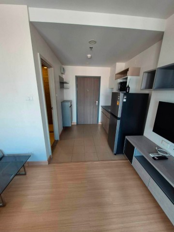 AOM 2995พร้อมเข้าอยู่ ให้เช่าคอนโดศุภาลัย เวอเรนด้า /Condo Supalai Veranda รามคำแหง (อยู่ในโซนรามคำแหง หัวหมาก บางกะปิ)เงื่อนไขการเช่า- ประกัน 2 เดือน ล่วงหน้า 1 เดือน- สัญญาเช่าขั้นต่ำ 1 ปีค่าเข่า 11,500 บาท/เดือนห้องขนาด 28 ตร.ม. ชั้น 11 ทิศตะวันออก อาคาร A ใกล้สถานีรถไฟฟ้าใต้ดิน พร้อมเฟอร์นิเจอร์+แอร์+เครื่องทำน้ำอุ่น+ทีวี+ตู้เย็น+ไมโครเวฟ รวมค่าส่วนกลางแล้ว ที่จอดรถ 1 คันมีร้านสะดวกซัก