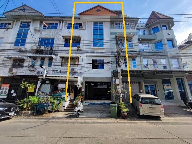 ให้เช่าตึกโฮมออฟฟิศ สำนักงาน ศรีวราทาวน์อินทาวน์ รามคำแหง 39  วังทองหลางรายละเอียด :กดดูภาพ : https://bit.ly/3FHk7Oqhttps://www.winnerestateplus.com/ติดต่อ พี่เปี๊ยก Tel: 099.494.6599 ให้เช่าตึกอาคารสำนักงาน โฮมออฟฟิศ ทาวน์อินทาวน์ รามคำแหง ประชาอุทิศ ทางด่วนประดิษฐ์มนูธรรม ซ.รามคำแหง 39 ซอย 27 สำหรับทำธุรกิจ,สำนักงาน,ออฟฟิศ,อยู่อาศัยกึ่งสำนักงาน,เปิดบริษัท,จดทะเบียนบริษัทได้,สูบบุหรี่ได้,มีน้องหมา,น้องแ�