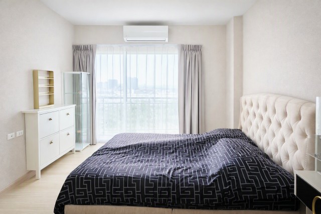 MRTรฟม. 600ม. คอนโด 2นอน Supalai Veranda Rama 9 2น้ำ  ขนาด 65 ตร.ม. ชั้น 20 ห้องมุม 27,999 B-M.วิวเมืองสวย พร้อมเฟอร์ฯ และเครื่องใช้ไฟฟ้าครบ ทำเลพระราม 9 เดินทางสะดวก ใกล้รร.นานาชาติโชรส์เบอรี่ ซิตี้แคมปัส 600 ม. โรงพยาบาล และแหล่งไลฟ์สไตล์ชั้นนำMRT MRTA 600m. High-rise condo with 2 bed Supalai Veranda Rama 9 2 bath  Size 65 sq.m. on the 20th floor corner unit with beautiful city view. Fully furnished and equipped with appliances. Convenient Rama 9 location near Shrewsbury International School City Campus 600 m. hospitals and leading lifestyle destinations. Rent 27,999 THB/month.ถนนพระราม 9 รัชดาภิเษก แขวงบา�