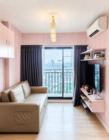 BTSสำโรง 1.6กม. คอนโด Kensington สุขุมวิท เทพารักษ์ 1 นอน 1 น้ำ ขนาด 24 ตร.ม.MRTสายสีเหลือง ทิพวัล 120 ม.พร้อมเฟอร์ฯ และเครื่องใช้ไฟฟ้าครบ ส่วนกลางครบครัน เหมาะสำหรับอยู่อาศัย เดินทางสะดวก ทำเลศักยภาพใจกลางเทพารักษ์ ใกล้รพ.จุฬารัตน์ 2 200 ม.สถานศึกษา ตลาด และศูนย์การค้า เช่า 9,999 บาท/เดือนMRT Yellow Line Thipawan 120m. BTS Samrong 1.6km. Kensington Sukhumvit Theparak Condo 1 bed 1 bath near MRT Yellow Line Tipawan Station 200 m. 24 sq.m. Fully furnished with complete appliances and excellent facilities. Prime Theparak location close to Chulalongkorn 2 H