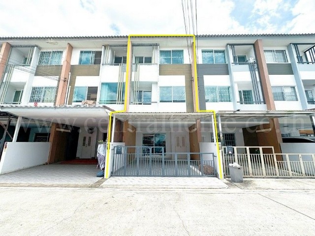 รหัสทรัพย์ : 6809ทาวน์โฮม หมู่บ้าน เดอะทรัสต์ ซิตี้ งามวงศ์วาน 25 บ้านสวย ราคาถูกที่ตั้ง :&nbsp;ซอยงามวงศ์วาน 25 ตำบลบางเขน อำเภอเมืองนนทบุรี จังหวัดนนทบุรี 11000รายละเอียดทรัพย์- ทาวน์โฮม 3 ชั้น เนื้อที่ 19.4 ตารางวา พื้นที่ใช้สอย 180 ตารางเมตร- 3 ห้องนอน, 3&nbsp;ห้องน้ำ, 1 ห้องครัว,&nbsp;2 ที่จอดรถ- แอร์ 2 เครื่อง, เครื่องทำน้ำอุ่น, ปั๊มน้ำ+แทงก์น้ำ 1 ชุด- ต่อเติมหลังคาโรงจอดรถ, ต่อเติมครัว- ค่�