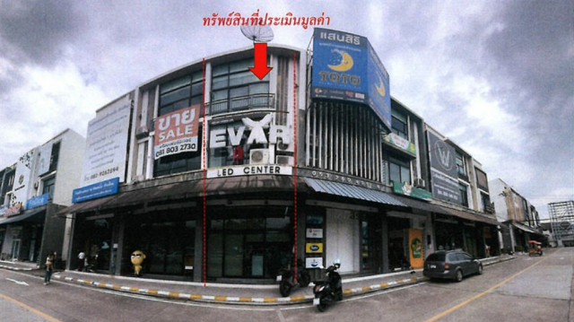 ขาย บ้านเดี่ยว/ทาวน์เฮ้าส์/คอนโด อาคารพาณิชย์ 3 ชั้น ฟิฟธ์อเวนิว แม่จ๊อก เชียงใหม่  ถนนเชียงใหม่ - พร้าว (ทล. 1001) ต. หนองจ๊อม อ.สันทราย จ.เชียงใหม่  ราคา   6,800,000    บาท  (ราคาต่อรองได้)  รายละเอียดทรัพย์ -  เนื้อที่ 20.6 ตร.ว.  พื้นที่ใช้สอย 200 ตร.ม. -  บ้านหันไปทางทิศ ตะวันตก  พิกัดทรัพย์ : https://maps.app.goo.gl/ggmNgAC1THYCvLBc9  สถานที่ใกล้เคียง   -โลตัส เชียงใหม่ - รวมโชค -เซ็นทรัล เชียงใหม่ -ตลาดภูดอย -โฮมโปรเชี�