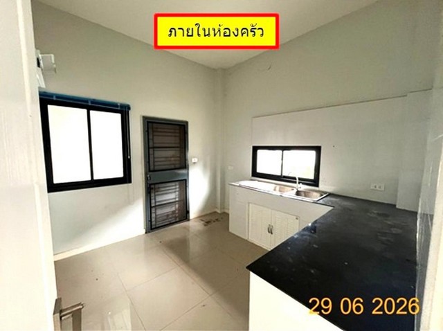 ขายบ้านเดี่ยวเชียงใหม่ โครงการ ไอลิน สันทราย อำเภอสันทราย  ถนน บ้านแม่ดู่ ตำบล สันทรายหลวง อำเภอ สันทราย จังหวัด เชียงใหม่  ราคา 2,950,000  บาท  ( ราคาต่อรองได้ )  รายละเอียดทรัพย์ -  เนื้อที่ 56.40 ตร.ว.  พื้นที่ใช้สอย 122.90 ตร.ม. -  2 ห้องนอน 2 ห้องน้ำ   -  1 ที่จอดรถ  -  บ้านหันไปทางทิศ  พิกัดทรัพย์ : https://maps.app.goo.gl/RN2QqQPNmGUZxTem7  สถานที่ใกล้เคียง   - วัดศรีดอนชัยป่าตึงงาม (วัดแม่แก้ดน้อย) - โรงพยาบาลสันทรา�