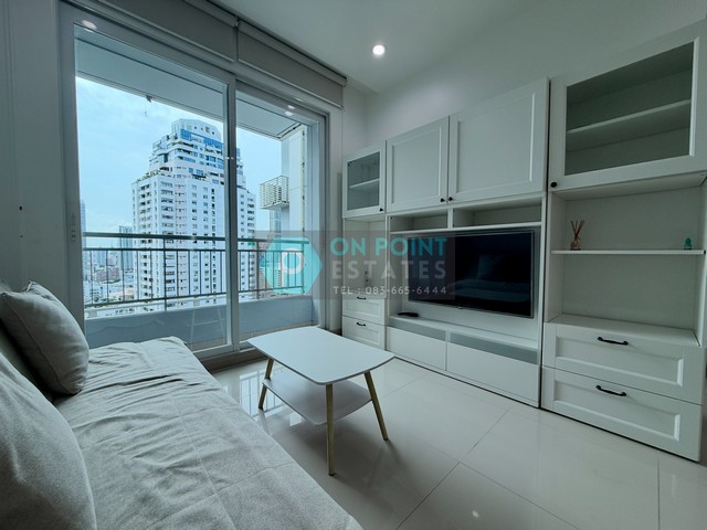 Circle Condominium (Agent Post)                        1 Bedroom 1 Bathroom for Rent** RENTAL PRICE : 18,000 Baht / month (1 Year Contract) **Listing ID : A2698Location : Petchaburi soi 36Room Type : 1 Bedroom 1 BathroomRoom Size : 40 Sq.m.Function :- Fully Furnished- Gym / Swimming pool / Sauna- Near BTS Nana, MRT Petchaburi, Airportlink Makkasanเซอร์เคิล คอนโดมิเนียม ให้เช่า 1 ห้องนอน 1 ห้องน้ำ ** ราคาเช่า : 18,000 บาท ต่อเดือน (สัญญา 1 ปี) **Listing ID : A2698พื้นที่ : เพชรบุรี 36ประเภท : 1 ห้องนอน 1 ห้องน้ำขนาด : 40 ตารางเมตรFunction :- ตกแต่งพร้อมอาศัย ฯ- ส่วนกลางประกอบด้วย ฟิตเนส / สระว่ายน้ำ / ซาวน่า ฯ- อยู่ใกล้ BTS น�