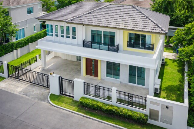 ARLบ้านทับช้าง 1.75กม. สนามกอล์ฟยูนิโก้ 300ม. กรุงเทพกรีฑา9-19  บ้านเดี่ยว 2 ชั้น5นอน 5น้ำ 80ตร.ว. 300ตร.ม..หรูหรา พร้อมเฟอร์ฯ