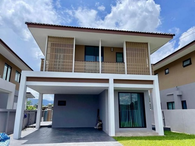 ให้เช่า 25,000 บาท/เดือน ขาย 3.29 ล้าน 60 ตรว. #โซนสันทราย #หนองจ๊อม บ้านเดี่ยว 2 ชั้น #เฟอร์นิเจอร์ครบ เหมาะมากสำหรับคนที่ชอบความสงบ และเป็นส่วนตัว #หิ้วกระเป๋าพร้อมเข้าอยู่ได้เลยบนที่ดิน 60 ตรว. พื้นที่ ใช้สอย 148 ตรม.3 ห้องนอน 3 ห้องน้ำ1 ห้องโถง+ทานข้าว1 ห้องครัว2 ที่จอดรถสนามหญ้าหน้าบ้านสวนหินหลังบ้านสิ่งอำนวยความสะดวก- โซฟา- เตียงนอน + ที่นอน- ตู้เสื้อผ้า- โต๊ะเครื่องแป้ง- เ