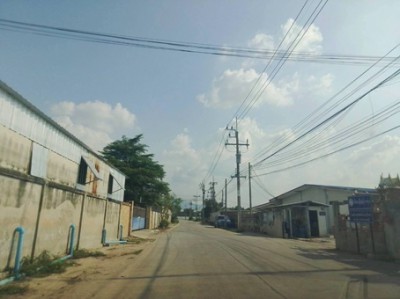 #ขายที่ดินบ้านบึงชลบุรี#ขายที่ดิน 11 ไร่ 90 ตารางวา????ตำบลมาบไผ่ อำเภอบ้านบึง จังหวัดชลบุรี✅เหมาะสำหรับปลูกบ้าน สร้างหอพัก บ้านจัดสรร และธุรกิจต่างๆ????ราคาไร่ละ 2.5 ล้านบาท????ใกล้ครัวเจ๊เมียด????ใกล้นิคมอมตะนครชลบุรี 14 กม.????ห่างจากท่าเรือแหลมฉบัง 51 กม.____________________________สนใจติดต่อ/ชม☎️081-459-0982 ลฎา☎️098-995-5449☎️085-422-6346 แอดมินAddLineID: ladapa23WeChat:love_ propertyค้นหาทรัพย์เพิ่มเติมhttps://www.facebook.com/share/1a3VNy8RkM/https://www.facebook.com/share/17