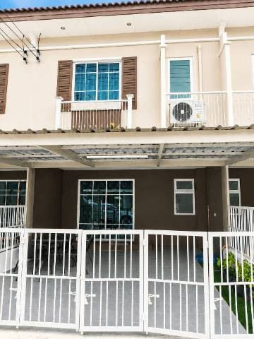 บ้านใหม่ให้เช่า! ไอลีฟ ไพร์ม พัทยา–จอมเทียน *ทำเลห้วยใหญ่ -ห่างจากหาดจอมเทียนเพียงประมาณ 10–15 นาที-เดินทางสะดวก เชื่อมต่อสุขุมวิทและมอเตอร์เวย์*ราคาเช่าเพียง! 22,000 บาท/เดือน-4 ห้องนอน | 2 ห้องน้ำ | 1 ห้องโถง | 1 ห้องครัว-แอร์ 4 ตัว | เฟอร์นิเจอร์ครบ พร้อมเข้าอยู่-สระว่ายน้ำ | ฟิตเนส | ที่จอดรถ | รปภ. 24 ชม.*เข้าอยู่ล่วงหน้า 1 เดือน + ประกัน 2 เดือน*สัญญาเช่า 1 ปี*โทร 062-978-1942 บ้านใหม่ ราคา�