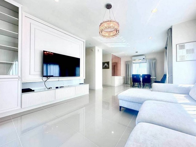 รหัสC7269 ให้เช่าบ้านเดี่ยว 2ชั้น หมู่บ้านเศรษฐสิริ กรุงเทพกรีฑา Setthasiri KrungthepKreetha บ้านตกแต่งพร้อมอยู่ราคาเช่า 85,000 บบาท/เดือน (ประกัน2 ล่วงหน้า1)สนใจนัดชมสถานที่หรือสอบถามข้อมูลเพิ่มเติมโทร : 095-823 9789 คิท(Agent)Line id : candy.456Line Add Friend : https://line.me/ti/p/rHhjrvhm_z#ForRent #ให้เช่าบ้านเดี่ยว 2ชั้น หมู่บ้านเศรษฐสิริ กรุงเทพกรีฑา Setthasiri KrungthepKreetha บ้านตกแต่งพร้อมอยู่เนื้อที่ 62.5 ตารางวา  พื้นที่ใช้สอย 185 ตารางเมตร4 ห้องนอน 3 �