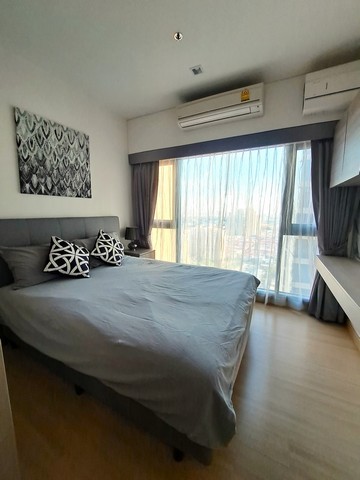 ขายคอนโด Whizdom Connect Sukhumvit 101 ใกล้ BTS ปุณณวิถี 500 เมตรรายละเอียดห้อง•ขนาด 30 ตร.ม.•1 ห้องนอน | 1 ห้องน้ำ•วิวสระว่ายน้ำและสวน•ห้องเงียบสงบ เป็นส่วนตัว•เฟอร์นิเจอร์และเครื่องใช้ไฟฟ้าครบ พร้อมเข้าอยู่จุดเด่นทำเล•  101 THIRD LIFESTYLE MALL 50 ม.•  Tops Supermarket 50 ม.•  True Digital Park 300 ม.•  Anglo Singapore International School 350 ม.•  Central Bangna และ BITEC Bangna 4 กม.•  BTS ถึง Emporium, EmQuartier และ EmSphere 15–20 นาที•  มีรถรับส่งฟรีไป Mega Bangna จาก BTS อุดมสุขส่วนกลางสระว่ายน้ำ | ฟิตเนส | �