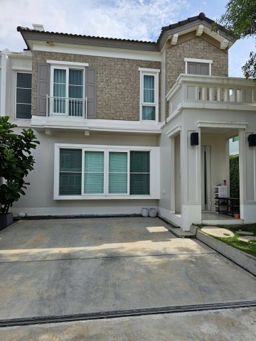 ให้เช่า #บ้านเดี่ยว หมู่บ้าน อัญญ่า บางนา-รามคำแหง 2 #ใกล้โรงเรียนราชวินิตบางแก้ว #ใกล้MegaBangnaราคาเช่า : 50,000 บาท/เดือน**บ้านว่าง 2 กันยายน 2569#รายละเอียด ประเภททรัพย์ : บ้านเดี่ยว 2 ชั้นหมู่บ้าน : อัญญ่า บางนา-รามคำแหง 2 (Anya Bangna-Ramkhamhaeng 2)ขนาด : 39 ตารางวาพื้นที่ใช้สอย : 146 ตรม.จำนวนห้อง : 2 ห้องนอน 3 ห้องน้ำ- 1 ห้องรับแขก- 1 ห้องครัวที่จอดรถ : 2 คันเฟอร์นิเจอร์/เครื่องใช้ไฟฟ้า :- เตียง​ พร้อมที่น�