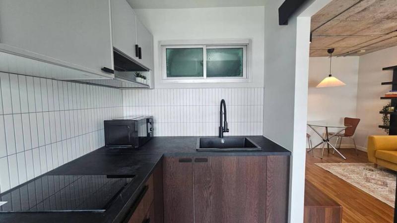 ขาย One Thonglor Station สตูดิโอลอฟท์ 31 ตร.ม. ชั้น 6 ใกล้ BTS ทองหล่อ 200 ม. แต่งครบพร้อมอยู่ Yield สูง 8%+ เพียง 3.65 ลบ.