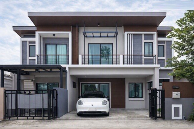 ใกล้ม.กรุงเทพ ศูนย์รังสิต 1 กม.ให้เช่าบ้านเดี่ยว2ชั้น4นอน2น้ำ50ตร.ว.รังสิต-คลอง 2 บงกชพื้นที่ใช้สอย167ตร.ม.เหมาะสำหรับครอบครัวที่ต้องการบ้านในทำเลรังสิต เดินทางเชื่อมต่อถนนคลองหลวงและถนนรังสิต นครนายกได้สะดวก 21,998 B-M. Plantnear Bangkok U. Rangsit (1 km). Rangsit-Khlong2 Bongkoch 2-story detached house for rent 4beds 2baths50 sq.wa., 167 sq.m. usable area. Ideal for families looking for a house in Rangsit. Convenient access to Khlong Luang Road and Rangsit-Nakhon Nayok Road. 21,998 THB. Plantถนนรังสิต คลอง 2 ตำบลคลองสอง อำเภอคลองหลวง จังหว�