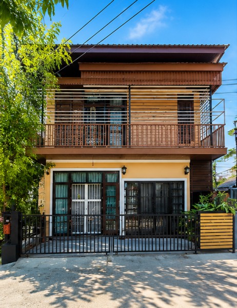 กรุงเทพกรีฑา7  รถไฟฟ้าสายสีเหลือง ศรีกรีฑา 2.1 กม. บ้านเดี่ยวหลังมุม 4 นอน 3 น้ำ  40 ตร.ว. 160 ตร.ม. นานาชาติเวลลิงตันคอลเลจ 1.5 กม. 13,999 B-M. รามคำแหง60 Bangkok Kreetha7 Yellow Line MRT SriKreetha 2.1km. Corner house 4beds 3baths 40sq.wa. 160sq.m. Wellington College Inter Sch 1.5km. 13,999 B-M. Ramkhamhaeng60. รามคำแหง60 ซอยกรุงเทพกรีฑา7 ถนนกรุงเทพกรีฑา แขวงหัวหมาก เขตบางกะปิ จังหวัดกรุงเทพมหานครขนาด 40 ตารางวา และ 160 ตารางเมตรSize 40 Square Wah and 160 Square Metersบ้านเดี่ยวหลังมุม 2 ชั้น พื้นที่กว้างขวาง �