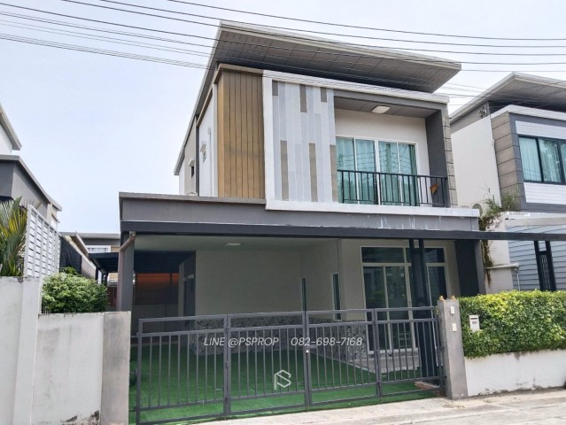 บ้านเช่าศรีราชา ใกล้โรงเรียน โรงพยาบาล ห้างสรรพสินค้า Trio Town Assumption-Sriracha ใกล้ Maxvalu และ Lotus ไร่กล้วย โรงพยาบาลสมิติเวช ศรีราชา โรงพยาบาลพญาไท ศรีราชา  พร้อมเข้าอยู่  HR0118  3 bed 3 bath: ฿ 16,000/เดือน(สัญญาขั้นต่ำ 1 ปี)  เนื้อที่ 36 ตารางวา  พื้นที่ใช้สอย 120 ตร.ม. ประกัน 2 เดือน + ล่วงหน้า 1 เดือน———————————————— เฟอร์นิเจอร์ & เครื่องใช้ไฟฟ้า• แอร์ 2 เครื่อง• ทีวี• เตาแก๊ส• ฮู้ดดูดควัน• เครื่องทำ�