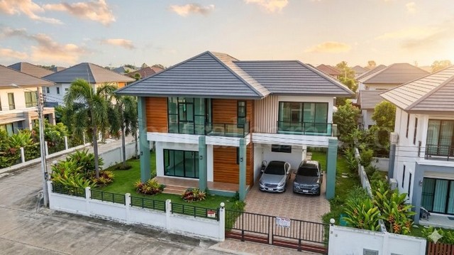 บ้านเดี่ยว นาราวิลล่า บ้านฉาง ทำเลดี ราคาถูกที่สุดและใหญ่สุดในโครงการ