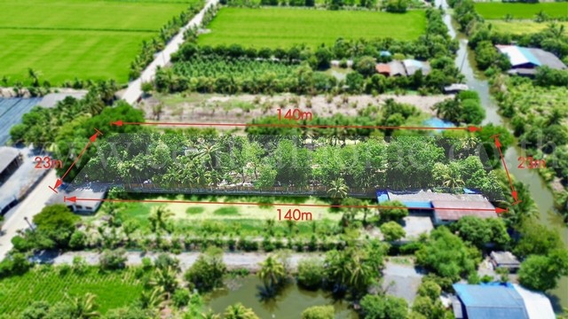 รหัสทรัพย์ &nbsp;N0947ที่ดิน 2 ไร่ พร้อมสิ่งปลูกสร้าง บ้านสวน สไตล์คาเฟ่ ต.ขุนศรี อ.ไทรน้อยที่ตั้ง : ตำบลขุนศรี อำเภอไทรน้อย จังหวัดนนทบุรี 11150รายละเอียดทรัพย์ :- เนื้อที่ 2 ไร่- 4 ห้องนอน, 4 ห้องน้ำ&nbsp;- ไฟ 3 เฟส- ที่ดินถมแล้ว- ด้านหน้าติดถนน, ด้านหลังติดคลอง- พื้นที่ บ้านและสวน ถูกหลักฮวงจุ้ยสถานที่สำคัญ ใกล้เคียง :- บิ๊กซี ไทรน้อย- โรงเรียนไทรน้อย, โรงเรียนมารีย์วิทยา เซนต์แมร�