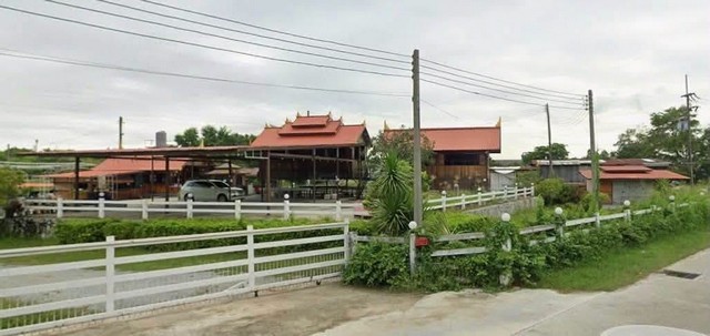 พื้นที่ว่างให้เช่า+โฮมออฟฟิศ รวมทั้งหมด 1600 ตร.ม. หนองซ้ำซาก บ้านบึง ชลบุรีค่าเช่า 50,000 บาท ต่อเดือน สนใจต่อลองราคากันได้ครับบ้านพักเรือนไทย  พื้นที่รวมทั้งหมด 1600 ตร.ม.โครงสร้างเก็บของ มีหลังคา  ห้องน้ำ สนามหญ้า บรรยากาศโล่ง โปร่งสบาย วิวภูเขา เข้าออกได้หลายเส้นทาง สะดวกสบาย รถเทรนเลอร์สามารถเข้าได้พื้นที่ทำได้หลายอย่าง ปลอดภัยสามารถต่อเติมเพิ่มเติมได้สถา�