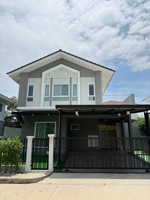 ขายบ้านเดี่ยว โครงการ Perfect place เพอร์เฟค เพลส สุขุมวิท 77 เฟส 8 ซอยลาดกระบัง 20/3 ติดโรบินสันลาดกระบัง เดินทางสะดวก พร้อมเข้าอยู่*** ราคาขาย 6,780,000 บาท (ต่อรองได้ ) (ค่าโอนคนละครึ่ง)ติดต่อ คุณช่อผกา โทร 0616198565 LINE 0616198565สำรอง LINE 0812523279 ส่งลิ้งก์ไว้ได้เลยรหัส# T26-1282บ้านเดี่ยว 2 ชั้น โครงการ Perfect place สุขุมวิท 77 เฟส 8 ติดโรบินสันลาดกระบังอยู่สบาย ไม่ต้องต่อเติม ใกล้เมือง เดินทางสะดวก พร้อมเข้าอยู�