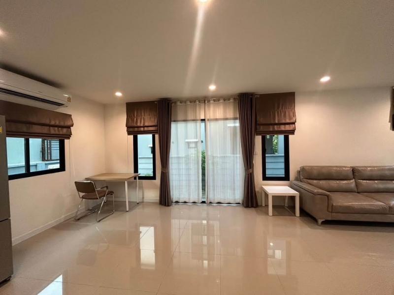 ให้เช่าบ้านเดี่ยว  หมู่บ้าน ดีไลท์ ดอนเมือง-รังสิต ใกล้รถไฟฟ้าสายสีแดงจดทะเบียนบริษัทได้ เลี้ยงสัตว์ได้