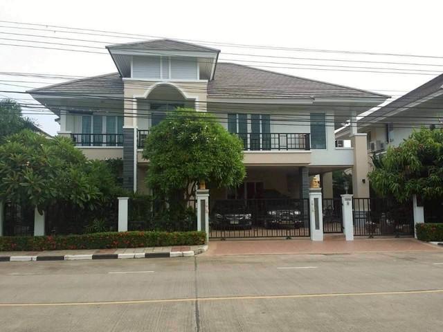 ให้เช่าบ้านเดี่ยว 2 ชั้น หมู่บ้านงามเจริญ โครงการ 7 ใกล้เซ็นทรัล พระราม 2 เฟอร์นิเจอร์ครบ พร้อมอยู่ราคาขาย 16,900,000 บาท ( ต่อรองได้ )ราคาเช่า 55,000 บาท / เดือนที่ตั้ง ถนนกาญจนาภิเษก ซอยท่าข้าม 28 แขวงท่าข้าม เขตบางขุนเทียน กรุงเทพมหานคร 10150ติดต่อ : คุณภัสพงณ์ 0634098164Line : deedaa24https://www.facebook.com/profile.php?id=61581484955548เนื้อที่ 100 ตารางวา พื้นที่ใช้สอย 450 ตารางเมตร 5 ห้องนอน 5 ห้องน้ำ ที่จอดรถในบ้าน 4 คัน + หน้าบ�