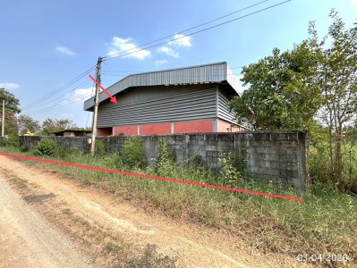 ขาย บ้านเดี่ยว/ทาวน์เฮ้าส์/คอนโด โกดัง นครปฐม  ถนน ลาดบัวหลวง-สองพี่น้อง ตำบล นิลเพชร อำเภอ บางเลน จังหวัด นครปฐม  ราคาโปรโมชั่น  3,554,000    บาท    ลดจาก  4,692,000     บาท ราคาโปรโมชั่นตั้งแต่วันที่ 1 กรกฎาคม 2569 – 30 กันยายน 2569  รายละเอียดทรัพย์ -  เนื้อที่ 1-0-0.00 ไร่  พื้นที่ใช้สอย 475 ตร.ม. -  บ้านหันไปทางทิศ เหนือ  พิกัดทรัพย์ : https://maps.app.goo.gl/MLYJKsGPjTZ4qxPq8  สถานที่ใกล้เคียง   -ตลาดบัวหลวงธานี -โรงพยาบาลลาดบ�