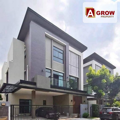 บ้านเดี่ยว โครงการ The gentry สุขุมวิท 101 บ้านทาวน์โฮม 3 ชั้น มีความเป็นส่วนตัวรายคาเช่า 180,000 บาท/เดือนรายละเอียดบ้าน- บ้านทาวน์โฮม 3 ชั้น - พื้นที่ใช้สอย 390 ตรม. - เนื้อที่ 53.6 ตรว.- 2-3 ห้องนอน - 4 ห้องน้ำ - 1 ห้องสัตว์เลี้ยง - 1 ห้องทำงาน - 1 ครัวเปิด- 2 ห้องรับแขก - 1 ห้องเอนกประสงค์ (ขนาดใหญ่)-- 3 ที่จอดรถ (ไซส์ M/L)แถมฟรี- แถมเฟอร์นิเจอทั้งหลัง- ฟรี Wi-Fi - เครื่องกรองน้ำ Wellsสถานที่ใกล้เคียง - เข้า-ออก 