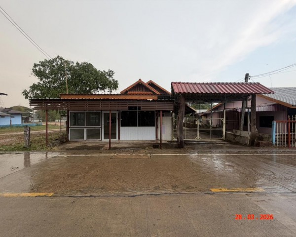 ขายบ้านเดี่ยว นครพนม ถนน แพงพิทักษ์ ตำบล บ้านแพง อำเภอ บ้านแพง จังหวัด นครพนม  ถนน แพงพิทักษ์ ตำบล บ้านแพง อำเภอ บ้านแพง จังหวัด นครพนม  ราคาโปรโมชั่น 2,021,000 บาท    ลดจาก 2,843,000 บาท ราคาโปรโมชั่นตั้งแต่วันที่ 1 กรกฎาคม 2569 – 30 กันยายน 2569  รายละเอียดทรัพย์ -  เนื้อที่ 219 ตร.ว.  พื้นที่ใช้สอย 327 ตร.ม. -  3 ห้องนอน 1 ห้องน้ำ  -  1 ที่จอดรถ  -  บ้านหันไปทางทิศตะวันตกเฉียงใต้  พิกัดทรัพย์ : https://maps.app.goo.gl