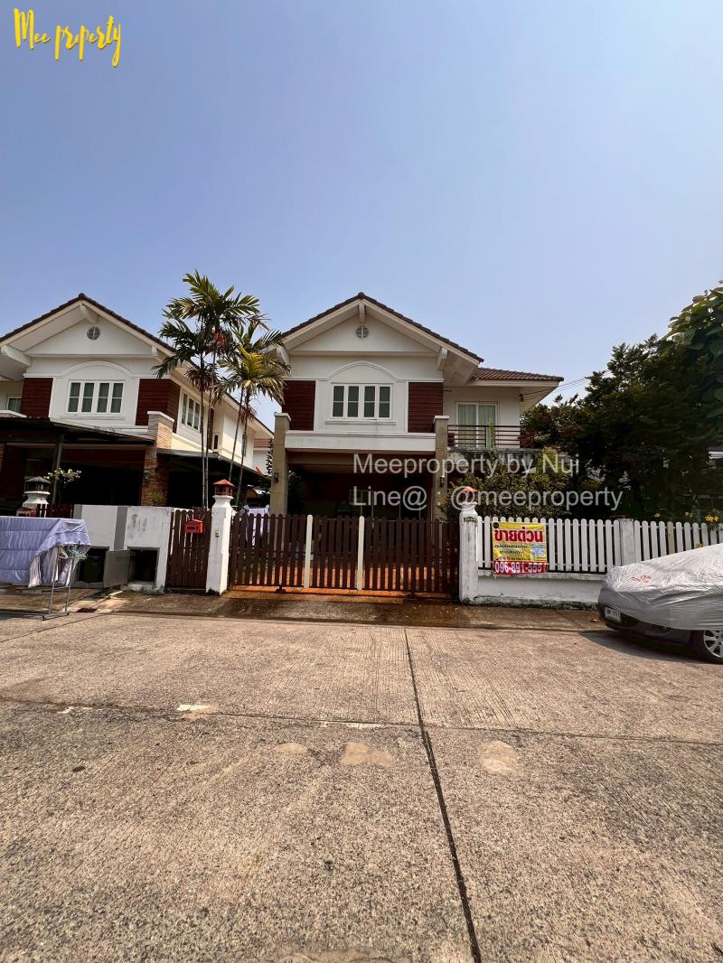 #ขายบ้านเดี่ยว ลดราคาพิเศษ! หมู่บ้านภัทรา อ่อนนุช-วงแหวน สุขาภิบาล2 เนื้อที่: 50 ตร.ว.พื้นที่ใช้สอย: 140 ตร.ม.หน้าบ้านหันทางทิศใต้3 ห้องนอน | 3 ห้องน้ำ | จอดรถ 2 คันถนนหน้าบ้านกว้าง 9 ม.พิกัดแผนที่https://maps.app.goo.gl/QGRo8pc5uRrLCkaCAราคา 4,600,000 บาท สิ่งอำนวยความสะดวกครบครัน:สระว่ายน้ำ | ???? ฟิตเนส |  สปอร์ตคลับสวนสาธารณะ | สนามเด็กเล่นสถานที่ใกล้เคียง:โรงพยาบาลสิรินธร | สำนักงานเขตประเวศสวนหลวง ร.9 | �