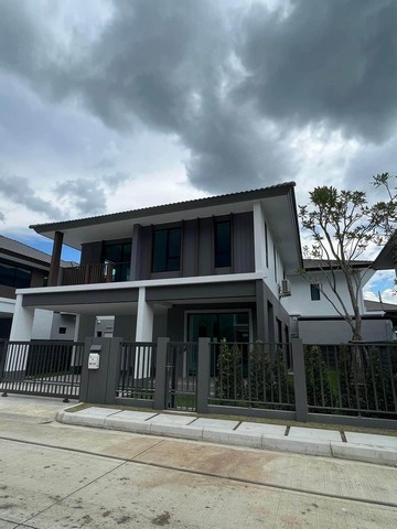 RH02430 บ้านเดี่ยว 3 ห้องนอน 3 ห้องน้ำ พร้อมอยู่ ใกล้มหาวิทยาลัยรังสิต เลี้ยงสัตว์ใด้โครงการ Saransiri Rangsitที่อยู่:  ถนน รังสิต-ปทุมธานี ตำบล บ้านกลาง อำเภอเมืองปทุมธานี ปทุมธานี 12000บ้านเดี่ยว 2 ชั้น 50 ตารางวา 178 ตารางเมตร 3 ห้องนอน 3 ห้องน้ำ แอร์ 4 พร้อมเฟอร์ หิ้วกระเป๋าเข้าอยู่ได้เลย welcome สัตว์เลี้ยงตัวเล็กราคาเช่า 40,000 / เดือน Saransiri Rangsit ProjectAddress: Rangsit-Pathum Thani Road, Ban Klang Subdistrict, Mueang Pathum Thani District, Pathum Thani 120002-story detached house